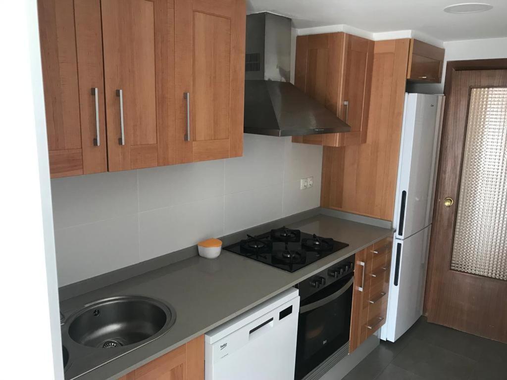 Apartamento En Complejo Residencial Con Piscina Y Garaje Frente Al Mar Valencia Bagian luar foto