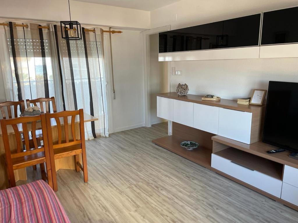 Apartamento En Complejo Residencial Con Piscina Y Garaje Frente Al Mar Valencia Bagian luar foto